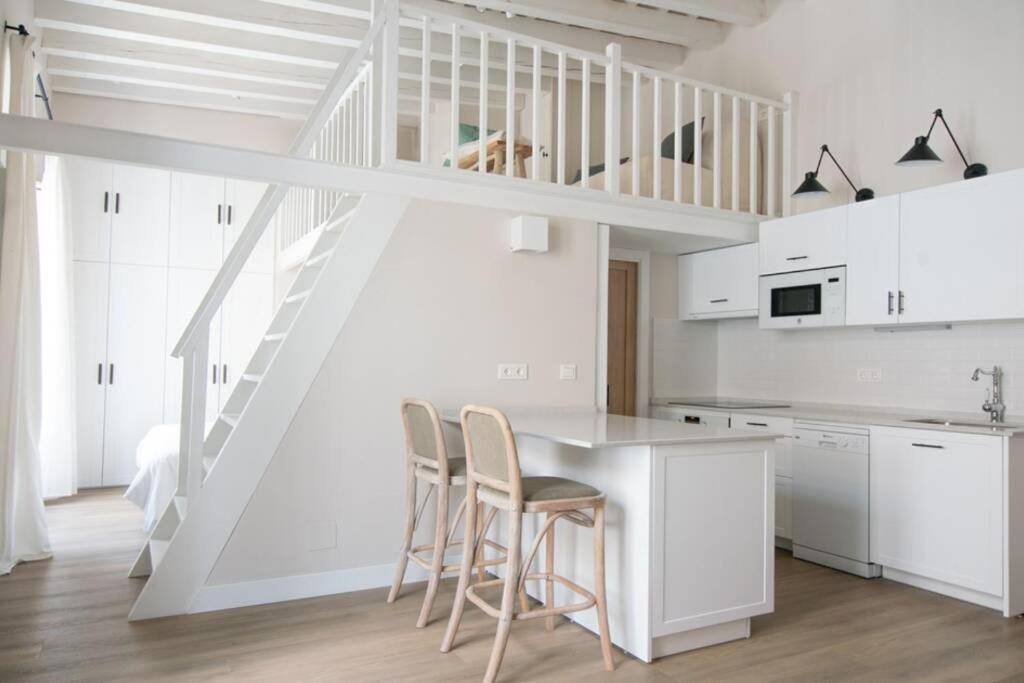 塞维利亚G12 Trendy And Comfy Bright Loft Meters From Bullring And Trianas Bridge, Galera Street公寓 外观 照片